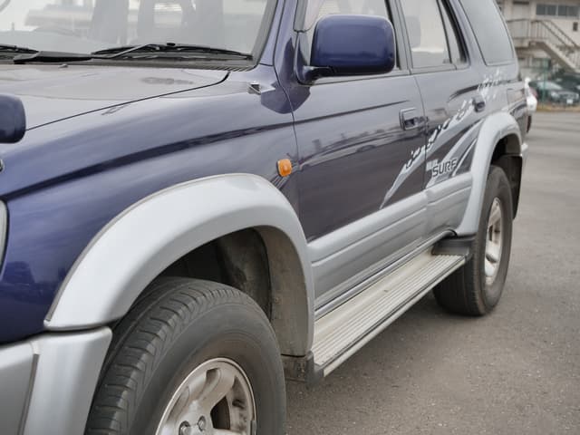 1996 Toyota Hilux Surf JDM car for sale — photo 9 of 21