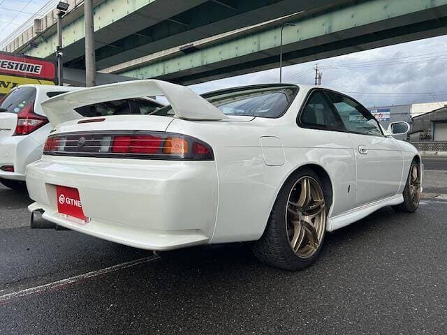 1996 Nissan Silvia JDM car for sale — photo 2 of 12