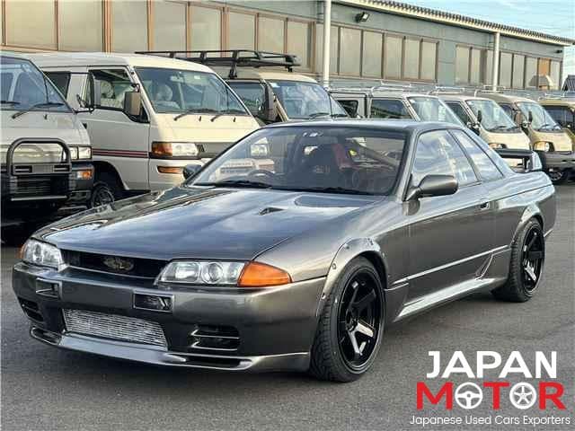 1993 Nissan Skyline JDM car for sale — photo 3 of 10