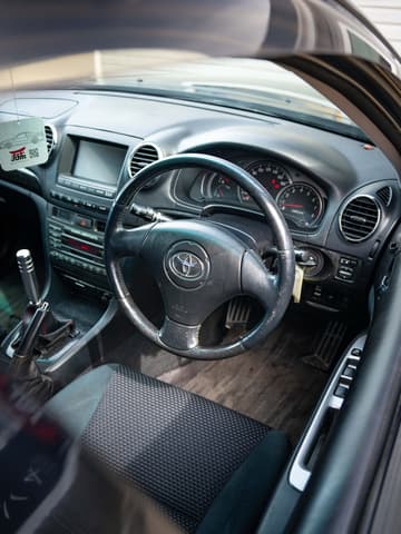 2001 Toyota Verossa JDM car for sale — photo 21 of 23