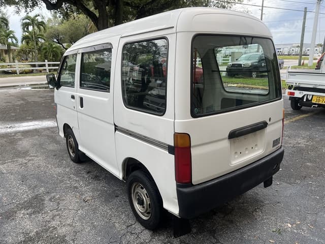1997 Daihatsu Hijet JDM car for sale — photo 5 of 18