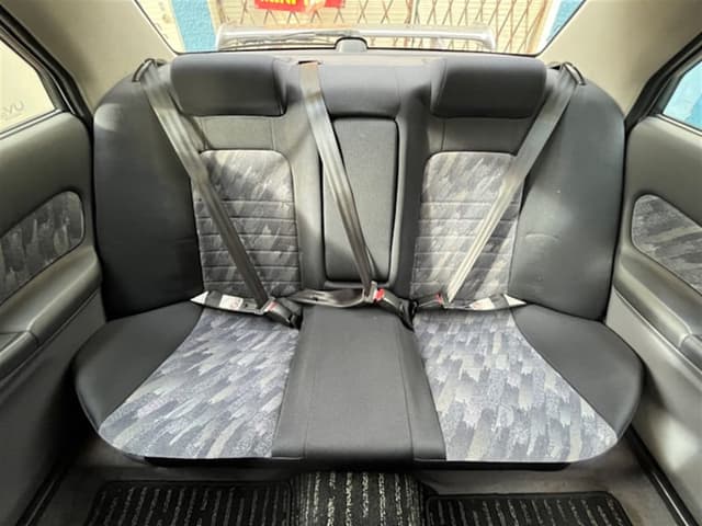 1998 Nissan Skyline JDM car for sale — photo 14 of 17