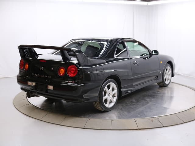 1999 Nissan Skyline JDM car for sale — photo 7 of 25