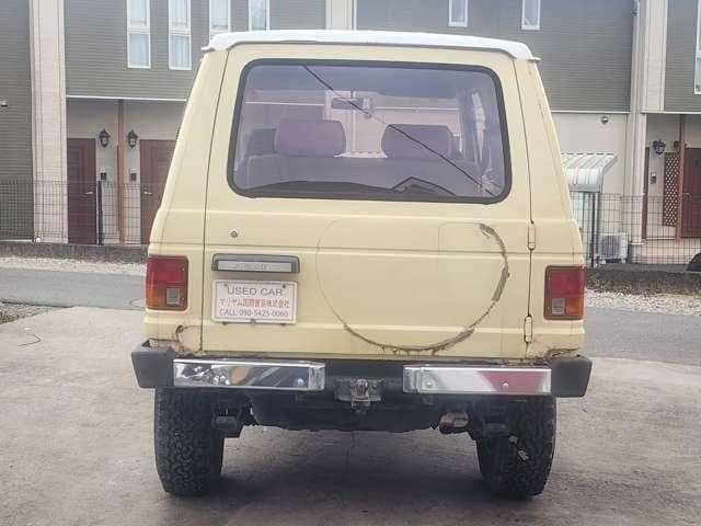 1984 Mitsubishi Pajero JDM car for sale — photo 3 of 20