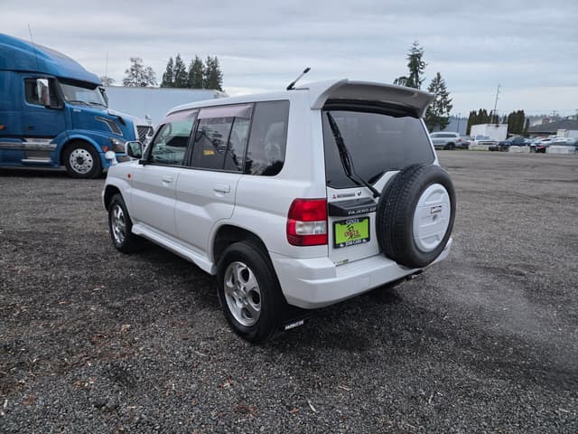 2000 Mitsubishi Pajero JDM car for sale — photo 4 of 5