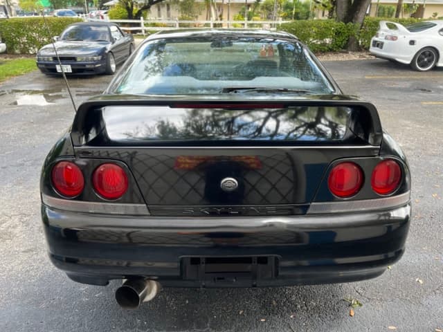 1997 Nissan Skyline JDM car for sale — photo 7 of 16