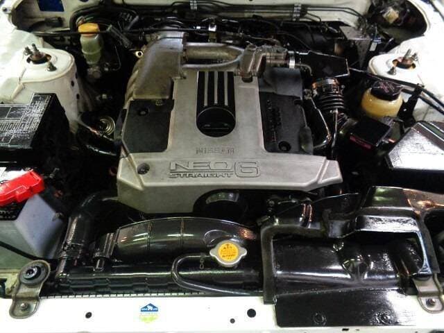 2000 Nissan Skyline JDM car for sale — photo 8 of 12