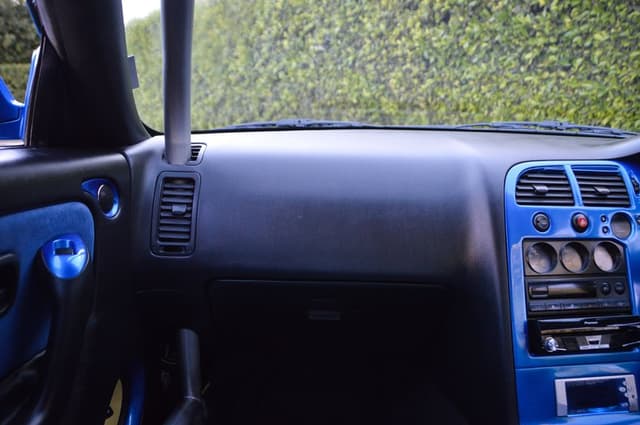 1995 Nissan Skyline JDM car for sale — photo 21 of 25
