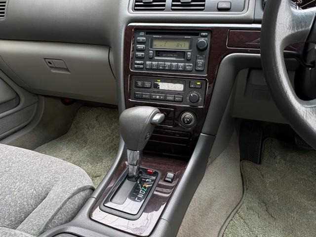 1998 Toyota Cresta JDM car for sale — photo 10 of 20