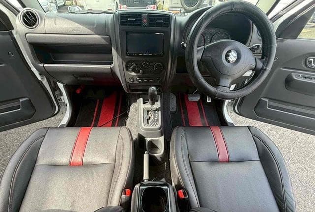 2008 Suzuki Jimny JDM car for sale — photo 2 of 25