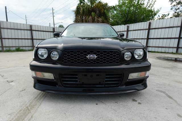 1998 Nissan Gloria JDM car for sale — photo 2 of 19