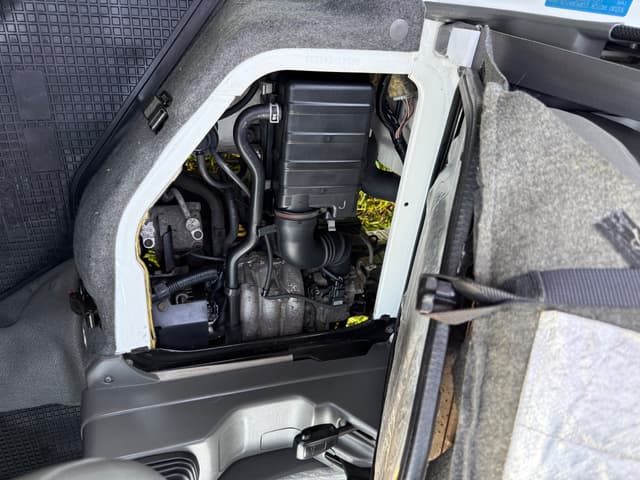 2001 Suzuki Carry JDM car for sale — photo 21 of 25