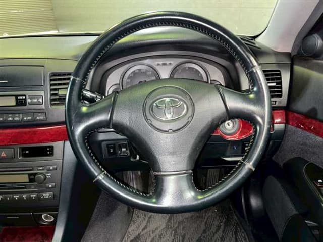 2001 Toyota Mark II JDM car for sale — photo 14 of 25