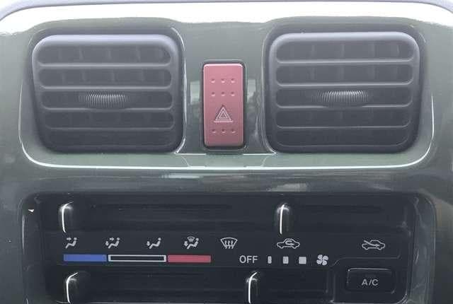 2004 Suzuki Carry JDM car for sale — photo 12 of 25