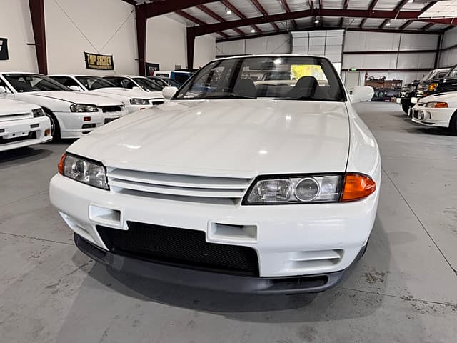 1994 Nissan Skyline JDM car for sale — photo 10 of 25