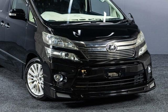 2012 Toyota Vellfire JDM car for sale — photo 12 of 19