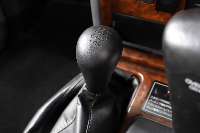 1995 Nissan Safari JDM car for sale — photo 16 of 25