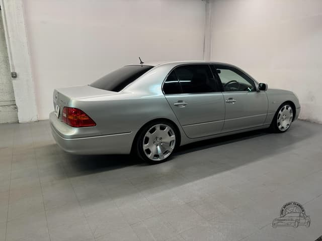 2000 Toyota Celsior JDM car for sale — photo 20 of 25