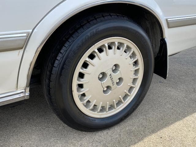 1988 Toyota Mark II JDM car for sale — photo 9 of 20