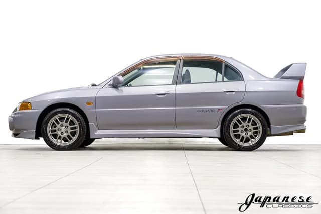 1996 Mitsubishi Lancer Evolution JDM car for sale — photo 4 of 25