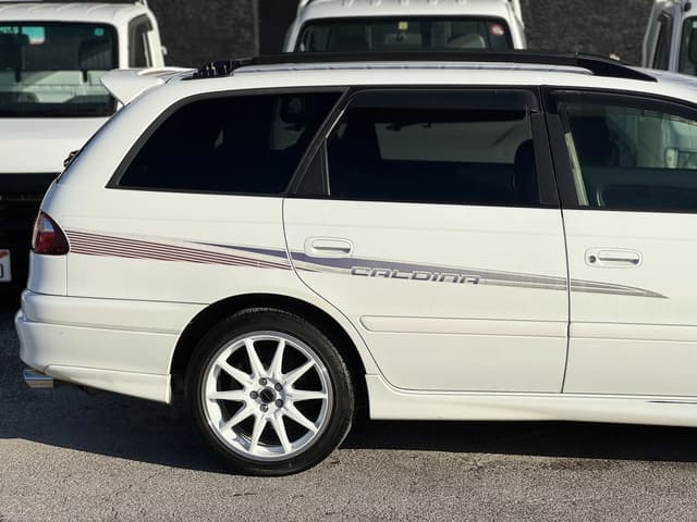 1998 Toyota Caldina JDM car for sale — photo 13 of 21