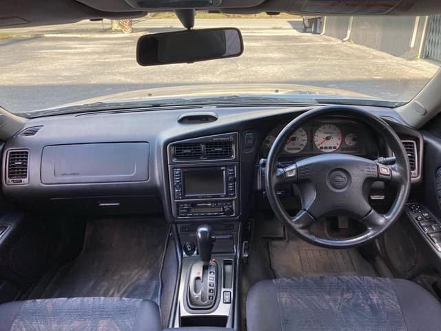 1998 Nissan Stagea JDM car for sale — photo 10 of 25