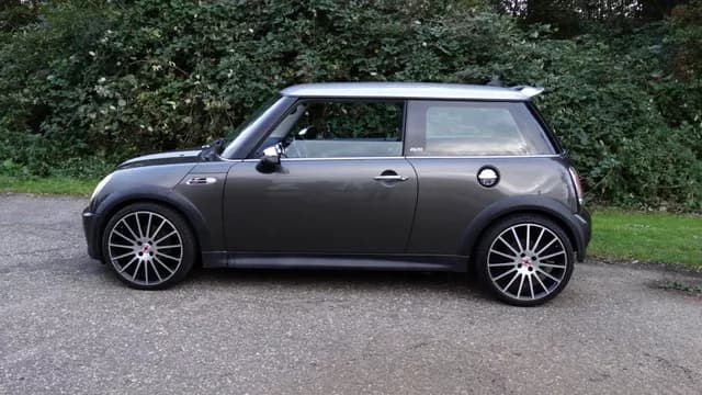 2006 Mini Cooper JDM car for sale — photo 9 of 24