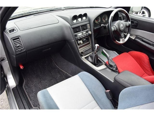 2001 Nissan Skyline JDM car for sale — photo 10 of 22