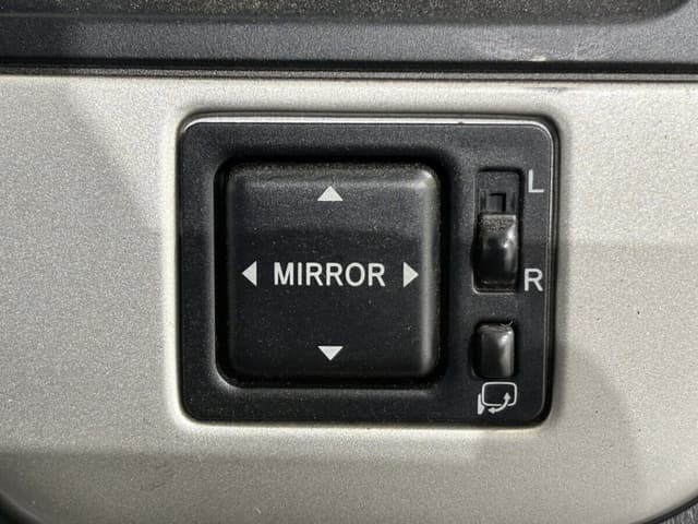 2001 Daihatsu Mira JDM car for sale — photo 17 of 25