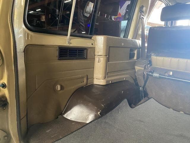 1984 Toyota Land Cruiser JDM car for sale — photo 12 of 25