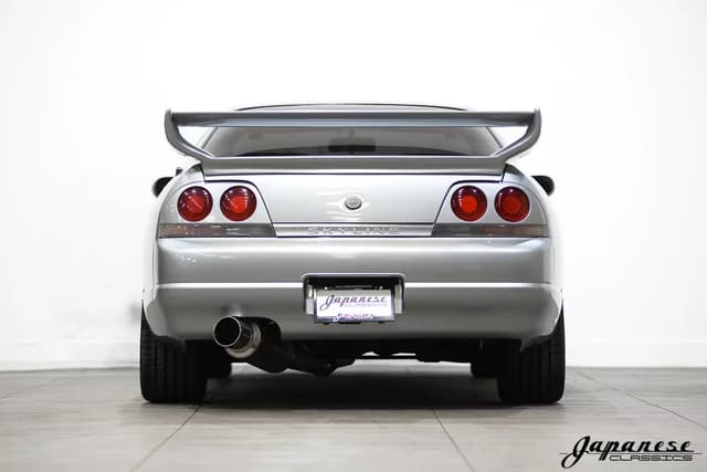1997 Nissan Skyline JDM car for sale — photo 7 of 25