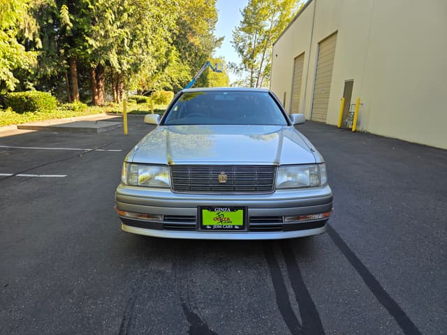 1997 Toyota Crown JDM car for sale — photo 8 of 13
