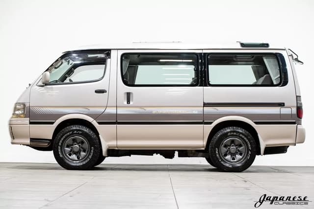 1996 Toyota HiAce JDM car for sale — photo 4 of 25