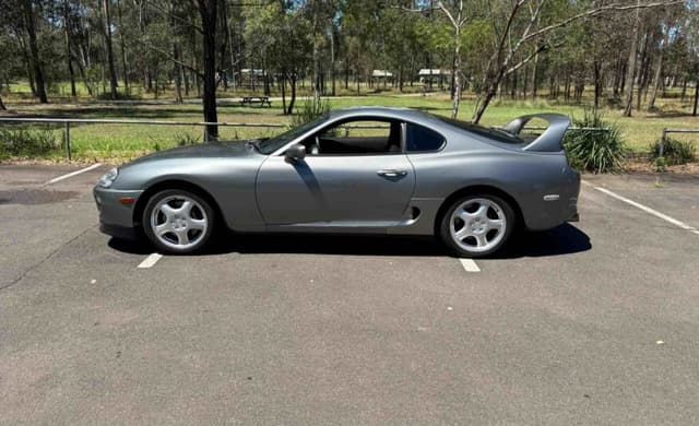 1996 Toyota Supra JDM car for sale — photo 3 of 11