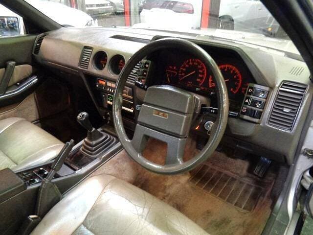 1983 Nissan Fairlady Z JDM car for sale — photo 3 of 12