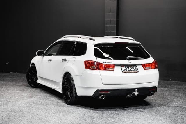 2010 Honda Accord JDM car for sale — photo 9 of 19