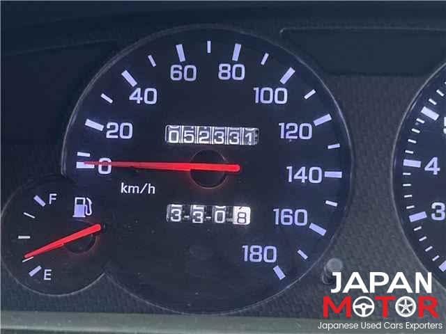 1995 Nissan Skyline JDM car for sale — photo 9 of 23
