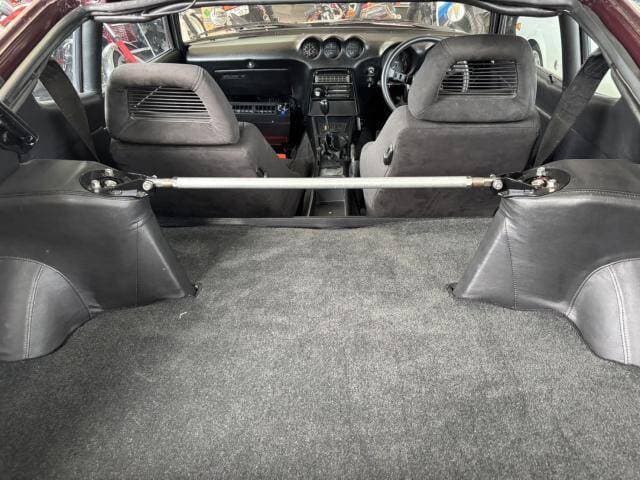 1973 Nissan Fairlady Z JDM car for sale — photo 15 of 17