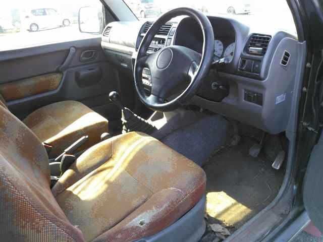1999 Suzuki Jimny JDM car for sale — photo 2 of 9