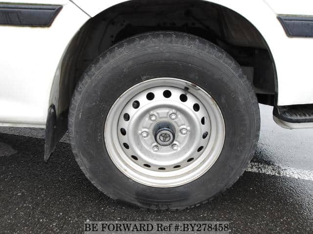 2001 Toyota HiAce JDM car for sale — photo 12 of 25
