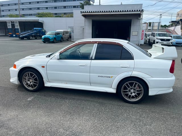 1998 Mitsubishi Lancer Evolution JDM car for sale — photo 3 of 22
