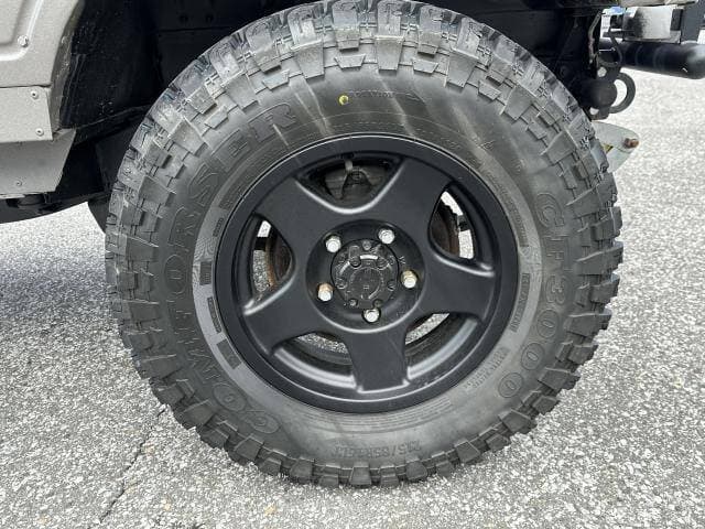 1992 Suzuki Jimny JDM car for sale — photo 4 of 13