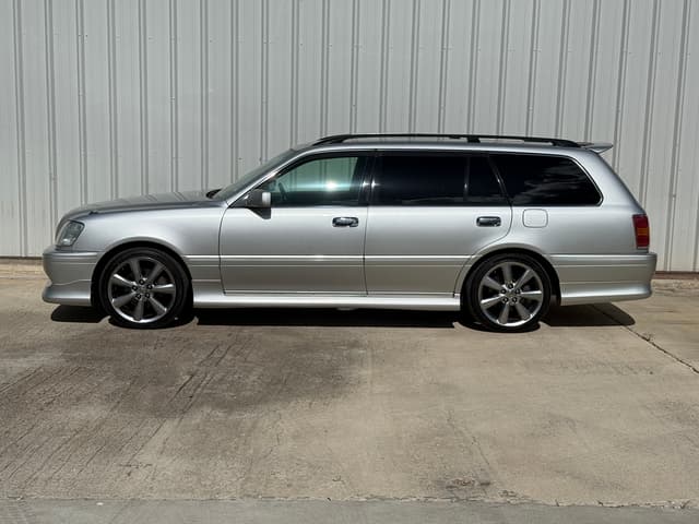 2000 Toyota Crown JDM car for sale — photo 5 of 24