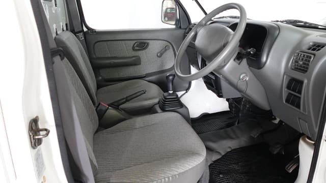 2001 Suzuki Carry JDM car for sale — photo 12 of 15