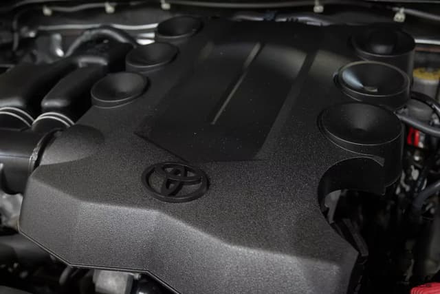 2010 Toyota Fj Cruiser JDM car for sale — photo 24 of 25