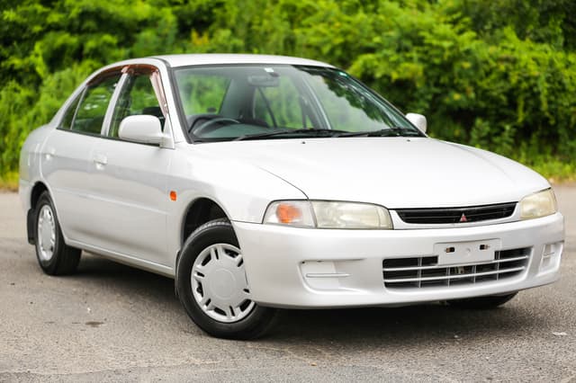 1996 Mitsubishi Mirage JDM car for sale — photo 23 of 25