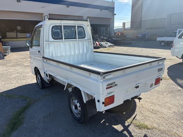 2000 Daihatsu Hijet JDM car for sale — photo 5 of 25