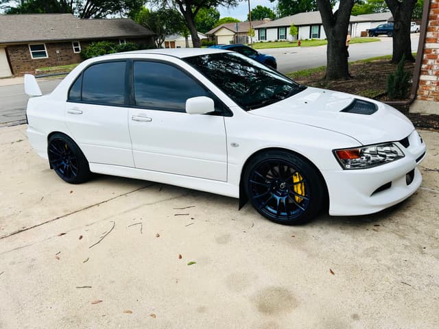2005 Mitsubishi Lancer Evolution JDM car for sale — photo 5 of 7