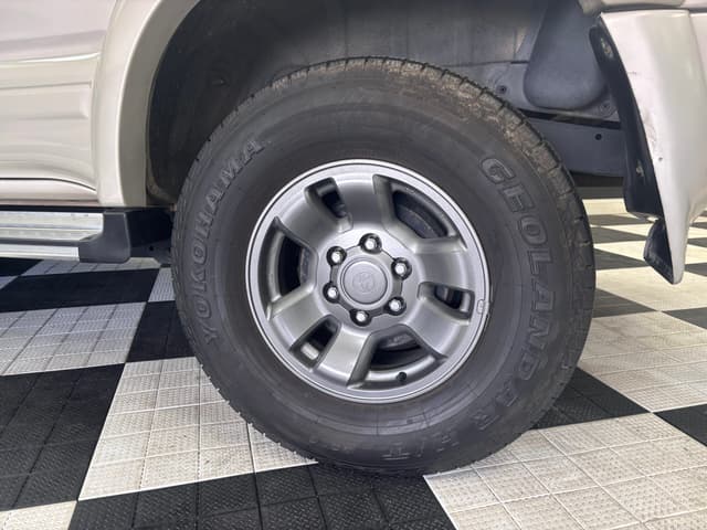 1997 Toyota Hilux Surf JDM car for sale — photo 8 of 25