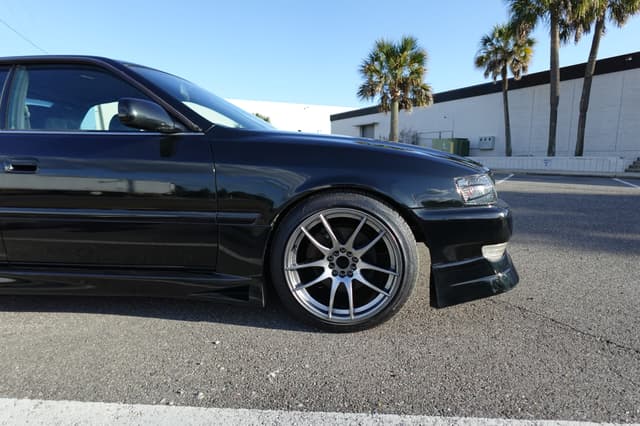 1997 Toyota Chaser JDM car for sale — photo 13 of 17